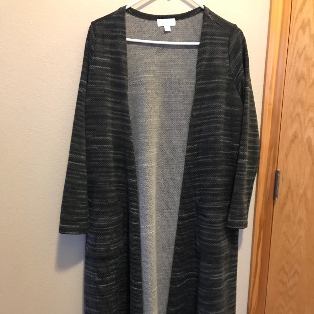 LuLaRoe Sarah